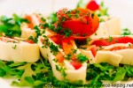 Tomaten-Mozzarella-Roellchen